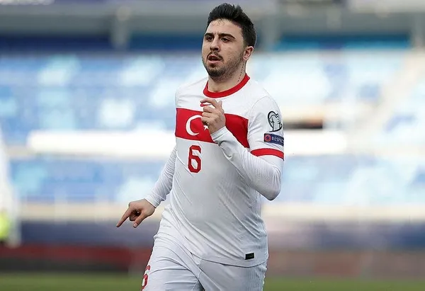 Ozan Tufan'ı 2 gol atarak yıldızlaştığı Norveç maçında iki İngiliz kulübü izledi-4