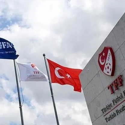 638 futbolcuya ceza yağdı