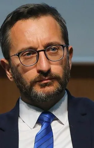 Son dakika: İletişim Başkanı Altun'dan koronavirüs açıklaması: Asgari düzeyde kalmasına katkı sağlayacaktır