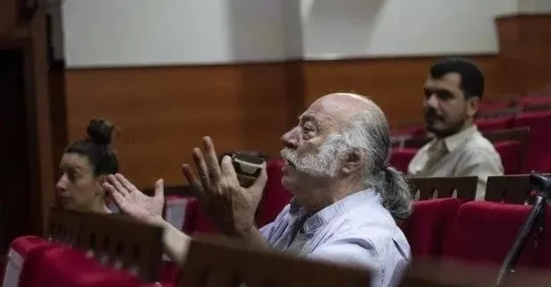 CHP'li İzmir Büyükşehir Belediyesi'ndeki yolsuzluk soruşturmasında tiyatrocu Yücel Erten de gözaltına alındı