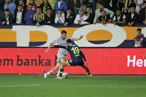 ankaragucunu-penaltilarda-deviren-basaksehir-finalde-fenerbahcenin-rakibi-oldu-1685051720951.jpeg