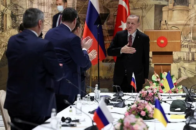 Başkan Erdoğan'ın barış diplomasisi sonrası İstanbul'da yapılan Rusya-Ukrayna zirvesi dünya basınında: Avrupa, BM değil Erdoğan başardı