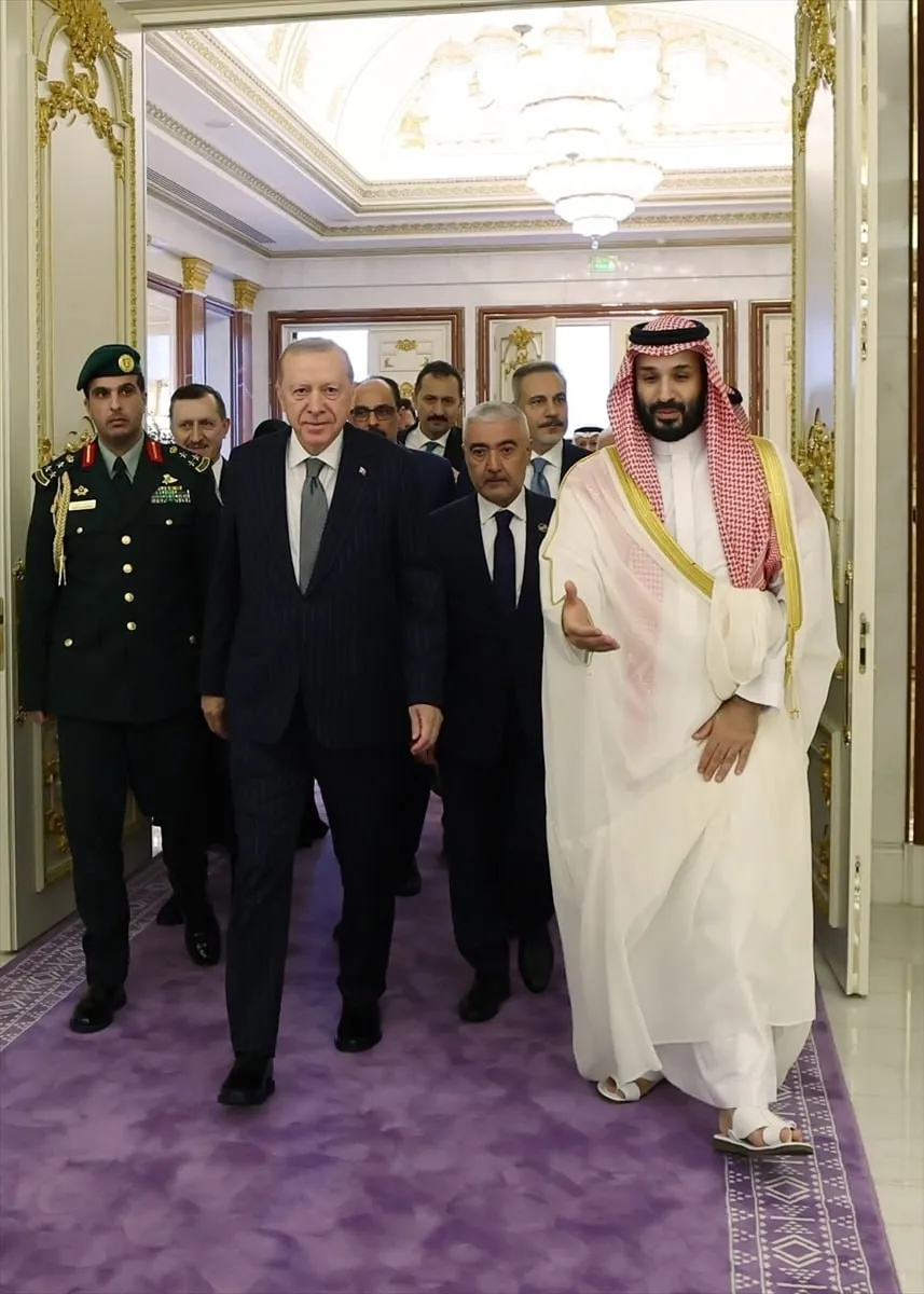 SELMAN'LA İKİLİ GÖRÜŞME-1