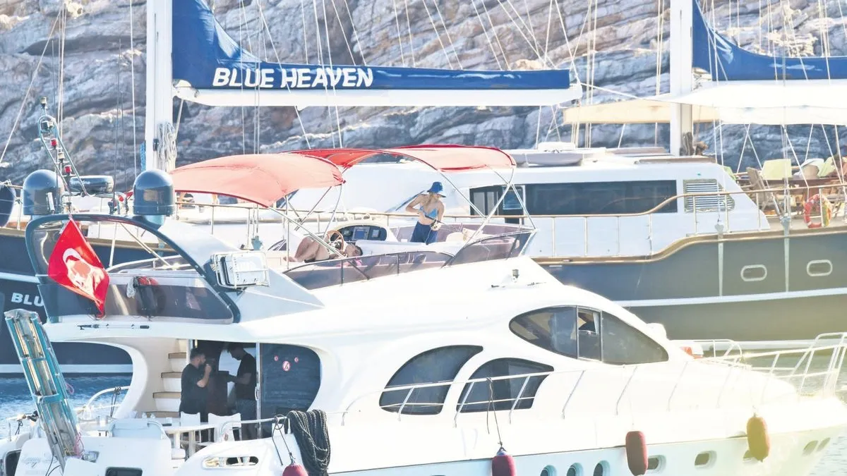 Bodrum'a Ünlü Akını: Yaz Başlangıcıyla Bodrum Rüzgarı Esti!