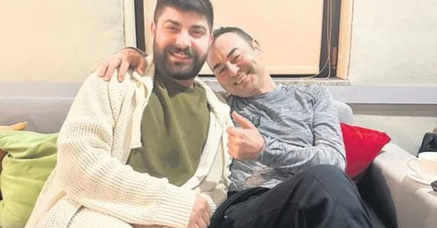 Şeref Altınbaş ve Serdar Ortaç'tan "Sana Değmez"e yepyeni yorum!