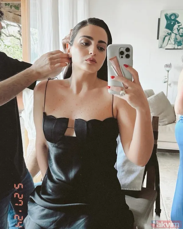 Hakan Ural’ın kızı Melisa Ural dekolteli elbisesiyle paylaştı! İlk yorum anne Sibel Can’dan! - 8