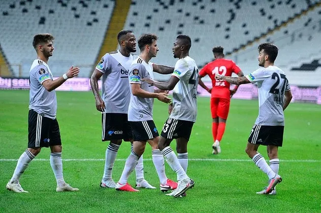 Beşiktaş 3-0 Antalyaspor |  MAÇ SONUCU