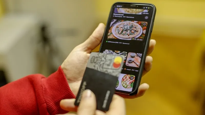 yemek-siparislerinde-gizli-ucret-devri-bitti-faturada-neler-gorunecek-fiyatlar-dusecek-mi-1776062982161.jpg Yemek siparişlerinde gizli ücret devri sona erdi! Faturada neler görünecek, fiyatlar düşecek mi?-7