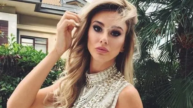 Şeyma Subaşı'nın bu kez de ayakları sosyal medyada gündem oldu!-7