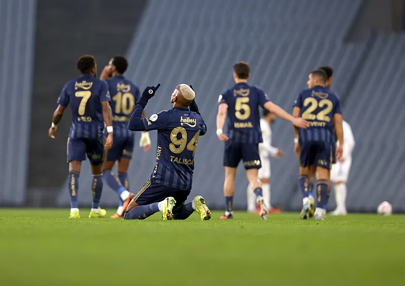 Fenerbahçe'den Galatasaray ve Beşiktaş'a sürpriz transfer çalımı! - 15