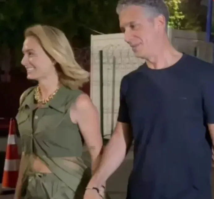 Ceyda Düvenci'nin sevgilisi Güçlü Mete'nin arabası şoke etti! Lüks otomobilinin farlarına öyle bir şey takmış ki... - 2