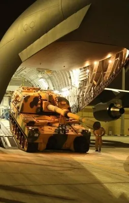 Türkiye'den Katar'a üçüncü askeri sevkiyat