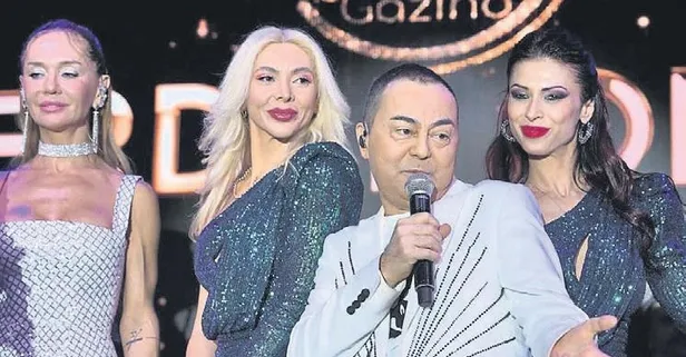 Serdar Ortaç sahnede sevenlerine duygu dolu anlar yaşattı!