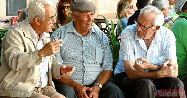 İnşallah 2022 Yılı İçinde Eyt'lilerle İlgili Ne Yapacağımızın Müjdesini, Çalışma Bakanımız İle Beraber Paylaşacağız" Diye Konuştu.