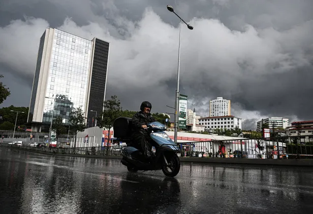 istanbulda-yarin-okullar-tatil-mi-29-eylul-2023-hangi-ilcelerde-okullar-tatil-son-dakika-istanbul-anakara-vali-1695912116059.jpg İstanbul'da bugün okullar tatil mi? 29 Eylül 2023 hangi illerde okullar tatil? Son dakika İstanbul, Ankara Valiliği...-3