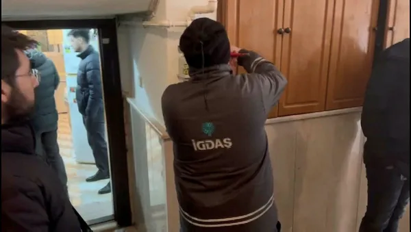 SON DAKİKA | İstanbul Kartal'da kan donduran olay! Anne ve 2 çocuğu ölü bulundu-2