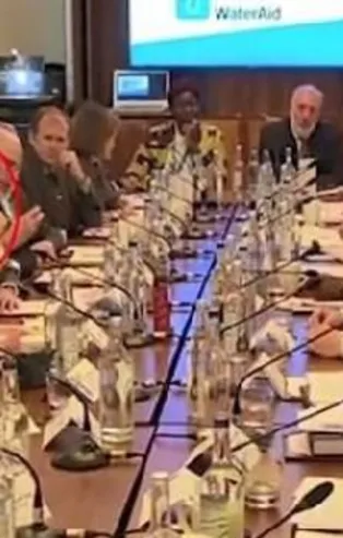 Koronavirüs İngiltere Kraliyetini alarma geçirdi! Testler pozitif çıktı ülke karıştı!