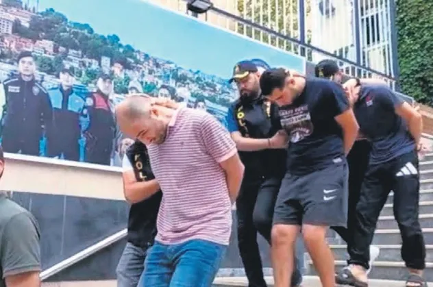 İstanbul Kadıköy'de milyonluk vurgun!