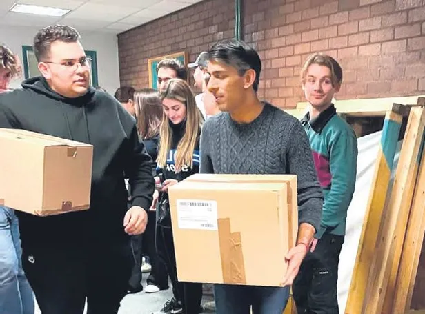 dehsete-dustuk-1676079880654.jpeg İngiltere Kralı Charles'tan Kahramanmaraş merkezli iki depremle ilgili açıklama: Dehşete düştük-1