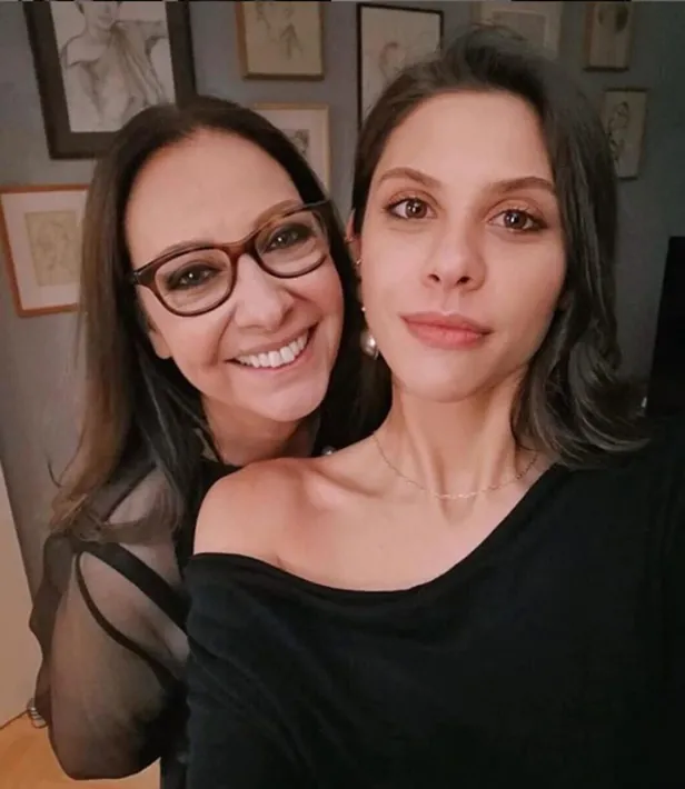 Hercai 57. bölüm fragmanı şok etkisi yarattı! Azize Aslanbey ölüyor mu? Azra'nın gelişi büyük bir hataya neden oluyor-8