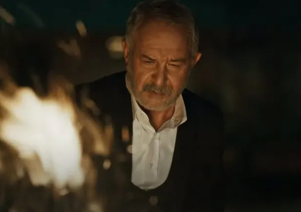 eskiya-dunyaya-hukumdar-olmaz-cok-konusulacak-3-transfere-imza-atti-o-isimlerle-yeni-sezonda-1601057346980.jpg Eşkıya Dünyaya Hükümdar Olmaz çok konuşulacak 3 transfere imza attı! O isimlerle yeni sezonda...-2