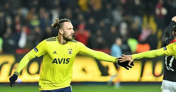 Fenerbahçeli Vedat Muriç’ten kırmızı kart açıklaması