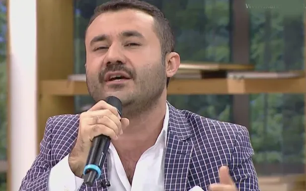 kucuk-ibo-oldu-mu-kucuk-ibo-adiyla-taninan-halil-ibrahim-kucuk-kimdir-kac-yasinda-nereli-1639317524326.jpg Küçük İbo öldü mü? Küçük İbo adıyla tanınan Halil İbrahim Küçük kimdir, kaç yaşında, nereli?-7