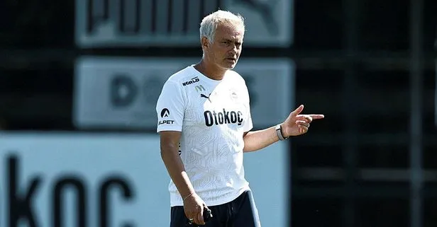 Mourinho’nun tek telefonu yetti! Fenerbahçe’den Galatasaray’a tarihi çalım