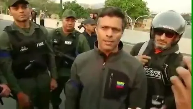 Venezuela'da darbe girişimi! Siyasi yasaklı Leopoldo Lopez'de destek verdi