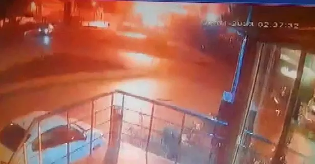 Arnavutköy’de kauçuk fabrikasında yangın çıktı! Patlamalar yürekleri ağızlara getirdi