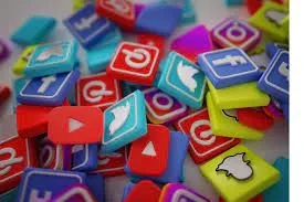 sosyal-medya-coktu-mu-son-dakika-instagram-hikaye-yuklenmiyor-whatsapp-fotograf-sesli-mesaj-video-gonderilmiyo-1686944809477.jpg SOSYAL MEDYA ÇÖKTÜ MÜ SON DAKİKA? İnstagram hikaye yüklenmiyor! Whatsapp fotoğraf, sesli mesaj, video gönderilmiyor!-3