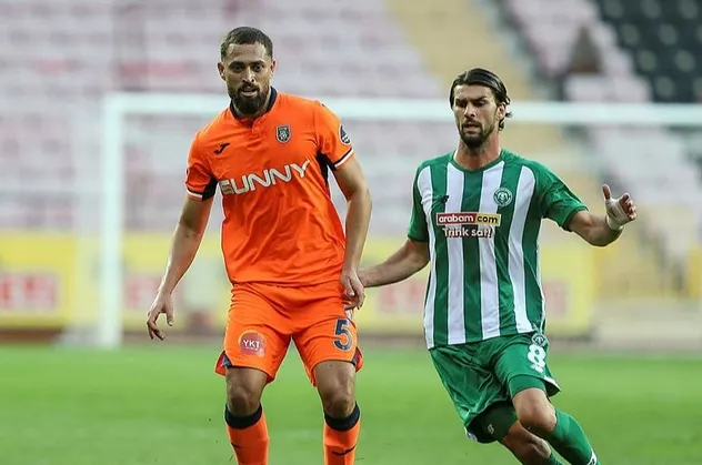 Konyaspor - Başakşehir ile berabere kaldı!