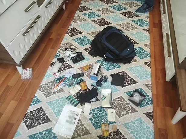 İzmir'de ehliyet sınavı için düzenlenen kopya düzeneğinde 1 tutuklama-3