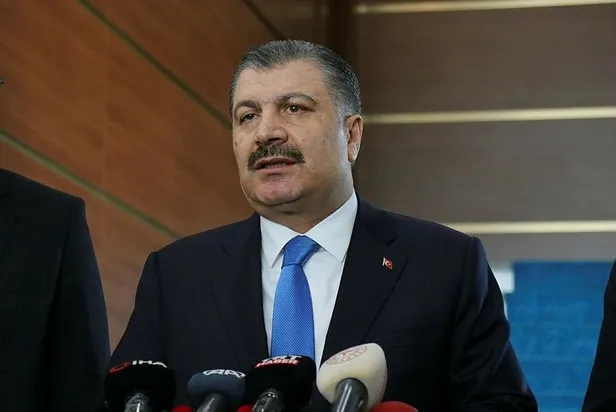 bakan-koca-bir-defaya-mahsus-diyerek-duyurdu-kanunda-belirtilen-sureyi-beklemeksizin-asistanliga-baslayabilece-1650471217926.jpeg Sağlık Bakanı Fahrettin Koca 'bir defaya mahsus' diyerek duyurdu: Memuriyetten istifa eden doktorlara asistanlık imkanı-3