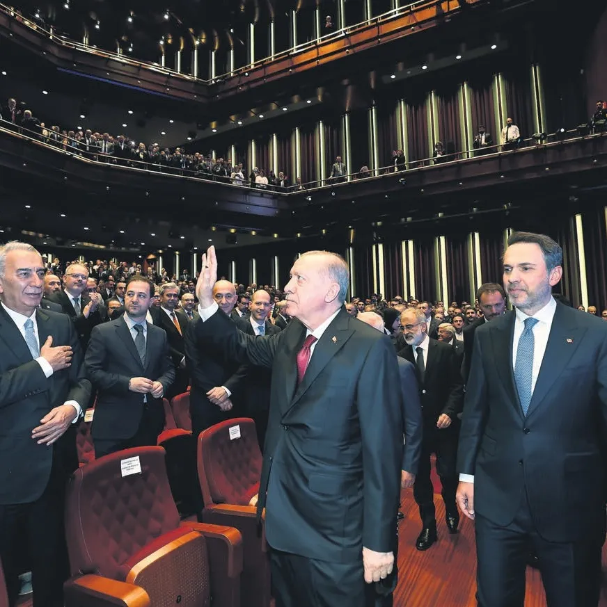 Göğsümüz gabardı