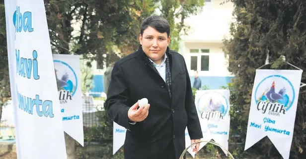 Kiev’de Çiftlik Bank vurguncusu Mehmet Aydın için yeni afiş