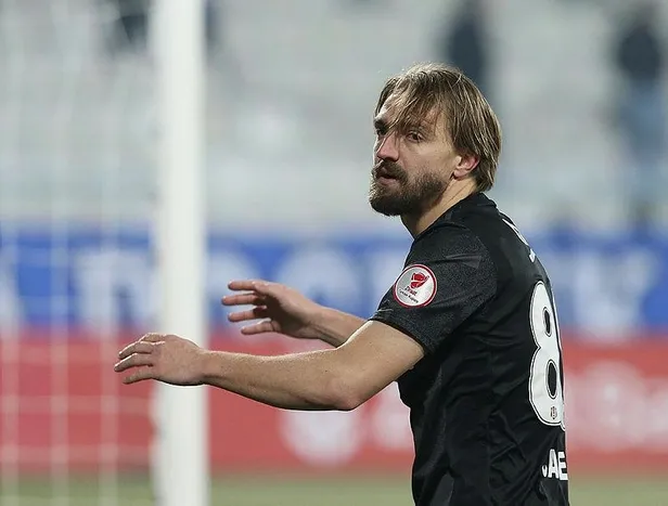 Beşiktaş yönetimi Caner Erkin'e son sözünü söyledi! "Teklif var ısrar yok..."-2