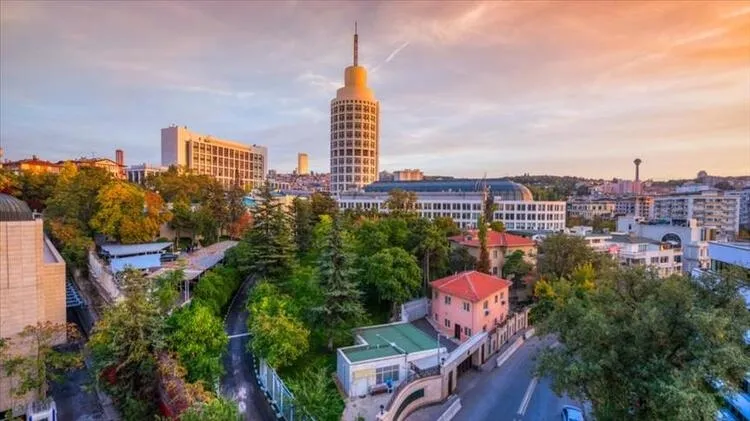 Koronavirüs de onları durduramadı! Tam 4 katına çıktı! O ülkeden akın ediyorlar - 17