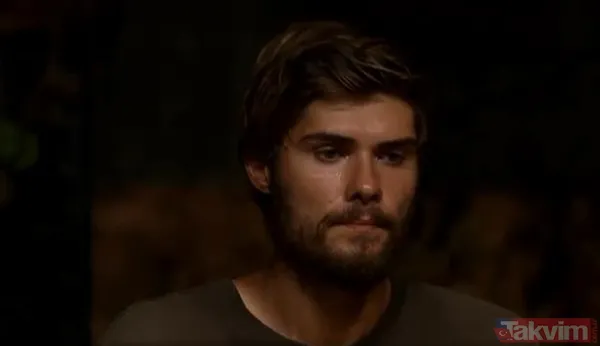 Survivor Barış Murat Yağcı aslında elenmedi kendisi gitti! Acun Ilıcalı ikna etmeye çalışsa da olmadı Nisa Bölükbaşı... - 4