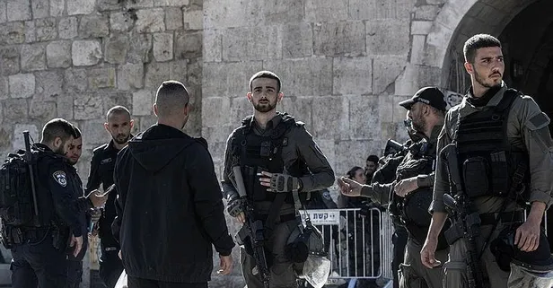 Katliamın gölgesinde ilk cuma! İşgalci İsrail'den Mescid-i Aksa'da gaz bombalı müdahale: Türkiye'den sert tepki