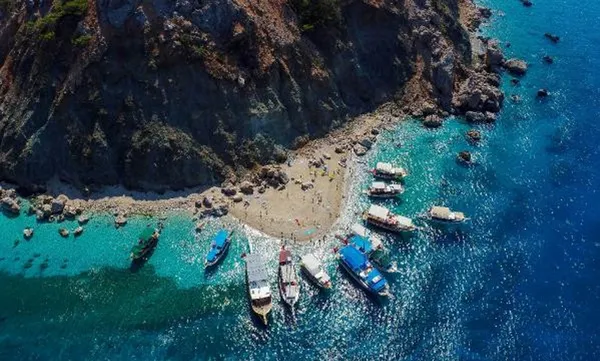 antalyaya-1-ocak-25-temmuz-arasi-gelen-turist-sayisi-3-milyonu-asti-1627296775137.jpg Antalya'ya 1 Ocak-25 Temmuz arası gelen turist sayısı 3 milyonu aştı-6