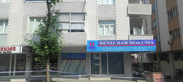 son-dakika-istanbul-depremi-sonrasi-korkutan-goruntu-gungorende-catlaklar-olusan-4-katli-bina-bosaltildi-1624198225630.jpg Son dakika: İstanbul depremi sonrası korkutan görüntü! Güngören'de çatlaklar oluşan 4 katlı bina boşaltıldı-4