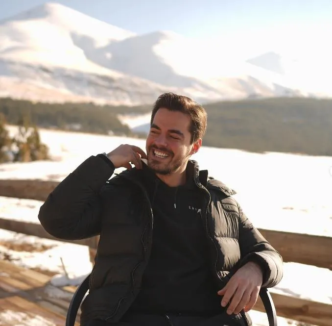 1706131944664.jpeg Kuruçeşme'de el ele görüntülendiler | Selin Yağcıoğlu ile yollarını ayıran Berk Atan gönlünü o isme kaptırdı!-3