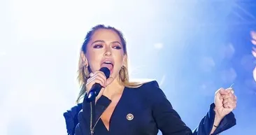 Hadise sualtı paylaşımlarıyla ortalığı yıktı geçti! Deniz kızı olan Hadiseye bakın sosyal medyada yorum yağdı gözler Mehmeti aradı