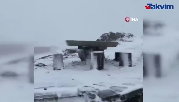 Nopapeni Yaylası’na mevsimin ilk karı düştü