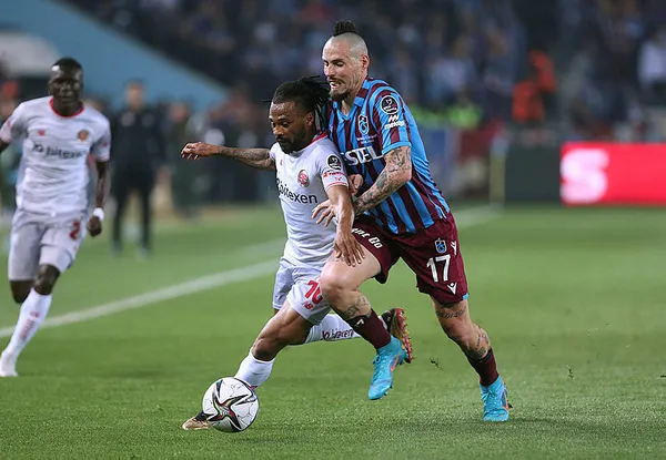 Son dakika Trabzonspor haberleri... Grande lakaplı Marek Hamsik'in şampiyonluktaki büyük katkısı! Sakatken bile...-3