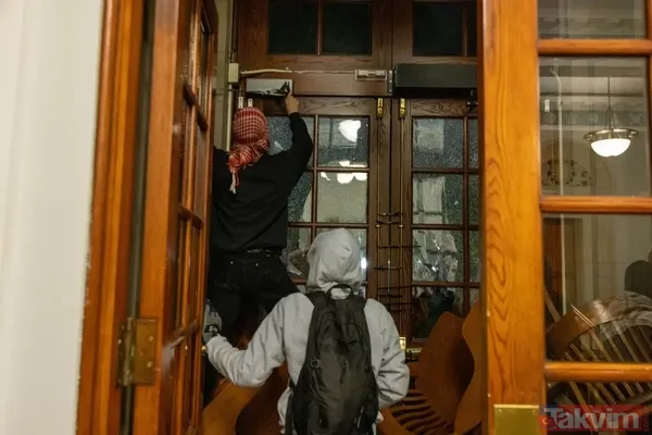 ABD intifadasına pranga! Columbia Üniversitesi’ne baskın: Çevik kuvvet ve kamyonlarla saldırdılar! Kaliforniya'da İsrail yanlıları protestoculara saldırdı - 12