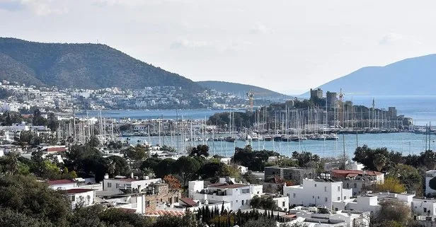 TAKVİM yazdı! Bodrum tarifesi dudak uçuklattı: Kahvaltıya 2 bin plaja 6 bin TL veren tatilcilere su şoku
