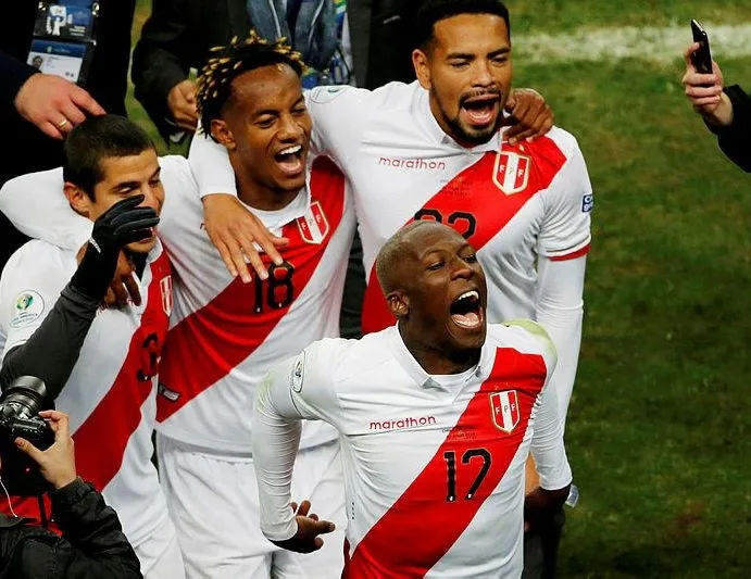 Peru Copa America’da finale yükseldi