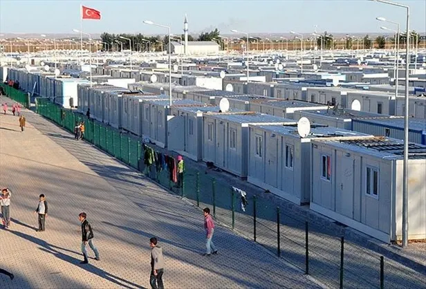 Türkiye'den 502 bin sığınmacı gönüllü olarak ülkesine döndü-5